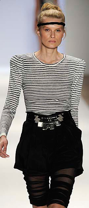 charlotte ronson imagenes. Charlotte Ronson PicImg